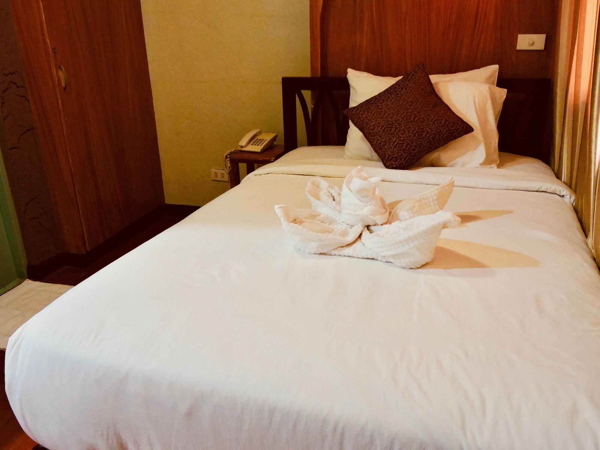 Tinhat Halal حلال Certified Boutique Hotel And Restaurant Davao City Exterior foto